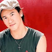 Sam Lee / 李聖傑/ 李圣杰, born on February, 21, 1973, is a famous Taiwanese singer and songwriter. He has one-quarter German blood through his maternal ... - images1